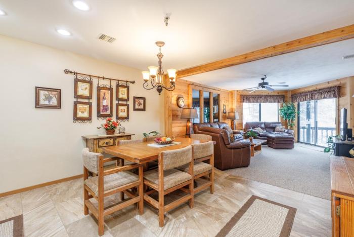 seven springs stoneridge 3 bedroom standard condo private deck 3 condo by redawning