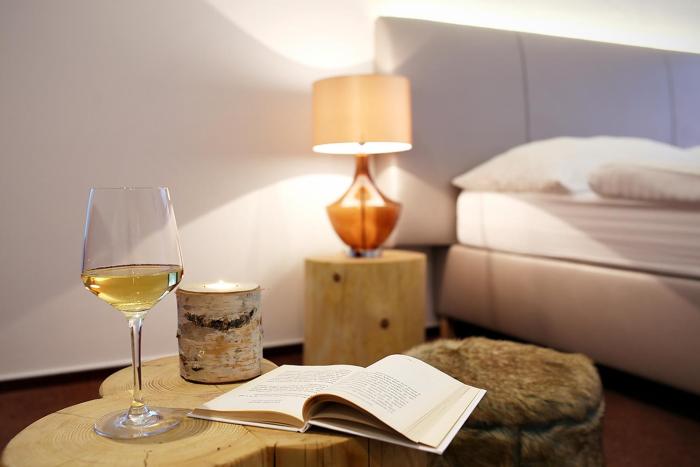 hotel and garden u holubu