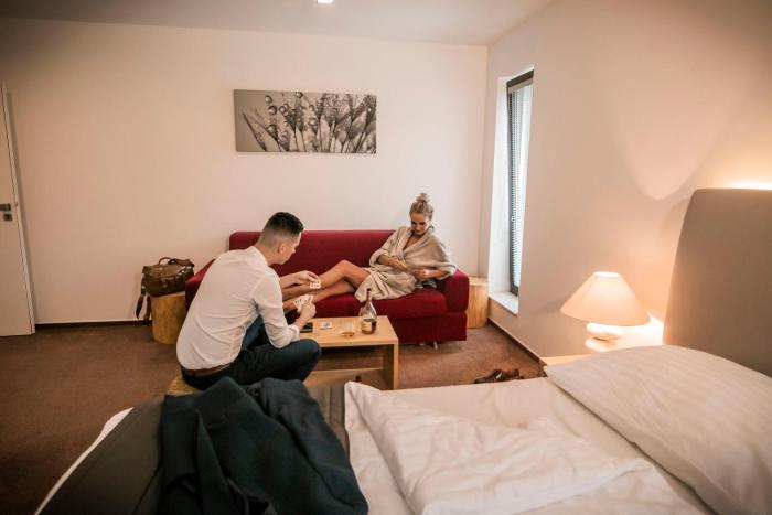 hotel and garden u holubu