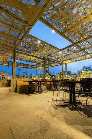 hotel crystal palace