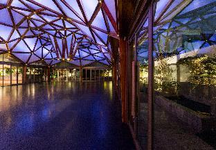 hotel crystal palace