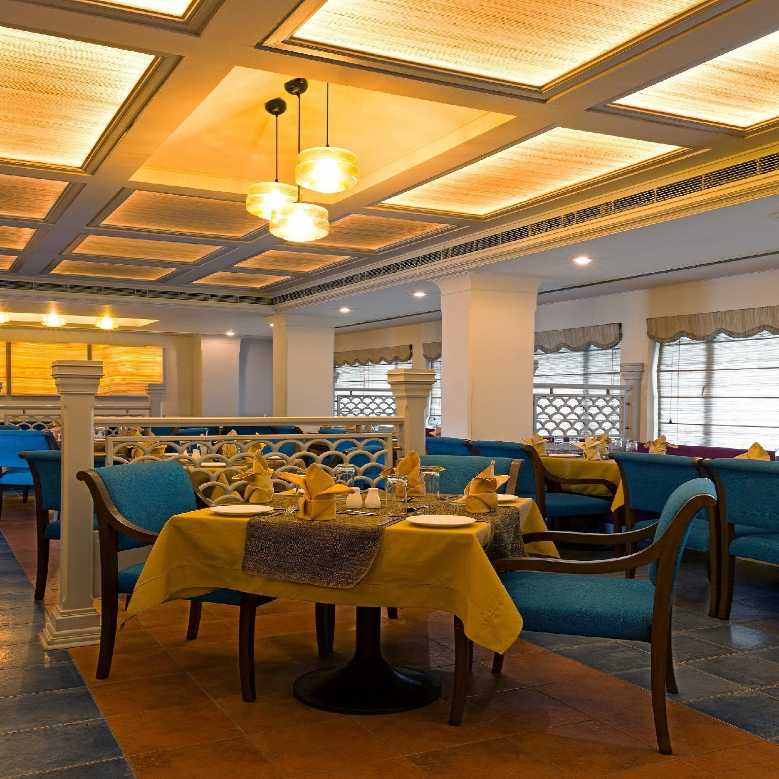 hotel crystal palace