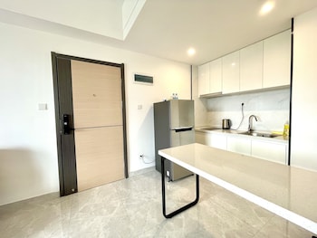 prince mall appartments