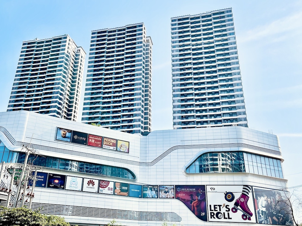 prince mall appartments