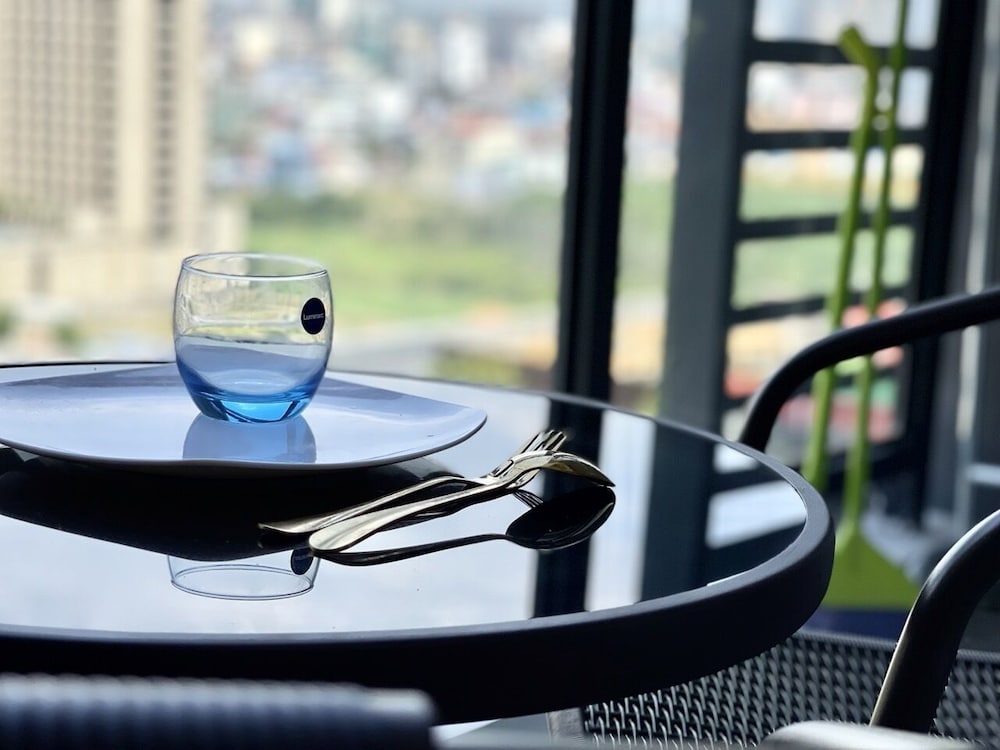 prince mall appartments