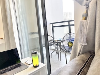 prince mall appartments