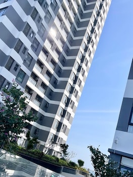 prince mall appartments