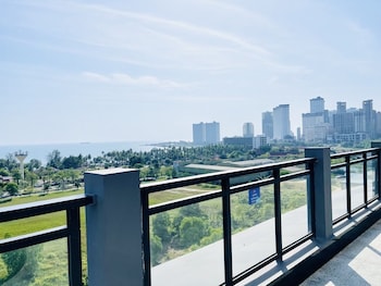 prince mall appartments