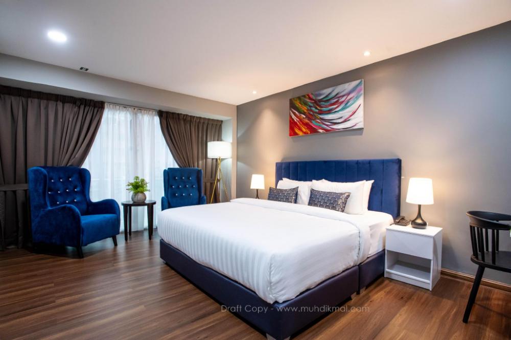 raissa boutique hotel