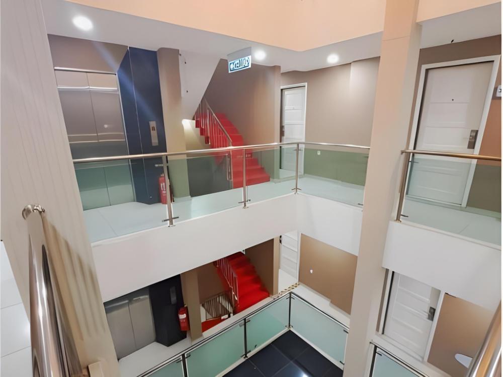 raissa boutique hotel