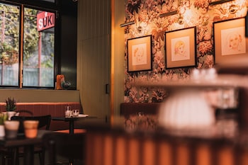 the sarah by urban rest