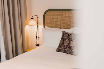 the sarah by urban rest