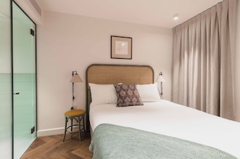 the sarah by urban rest