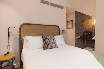 the sarah by urban rest