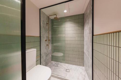 the sarah by urban rest