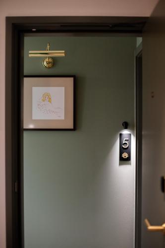 the sarah by urban rest