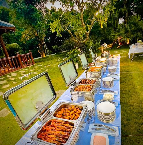 minawa kenhga resort and spa ninh binh