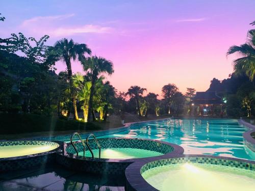 minawa kenhga resort and spa ninh binh