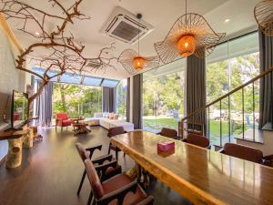 minawa kenhga resort and spa ninh binh