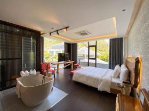 minawa kenhga resort and spa ninh binh