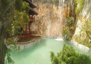 minawa kenhga resort and spa ninh binh