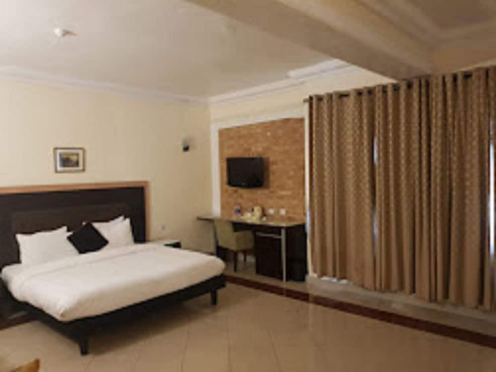 bwc hotel vi lagos