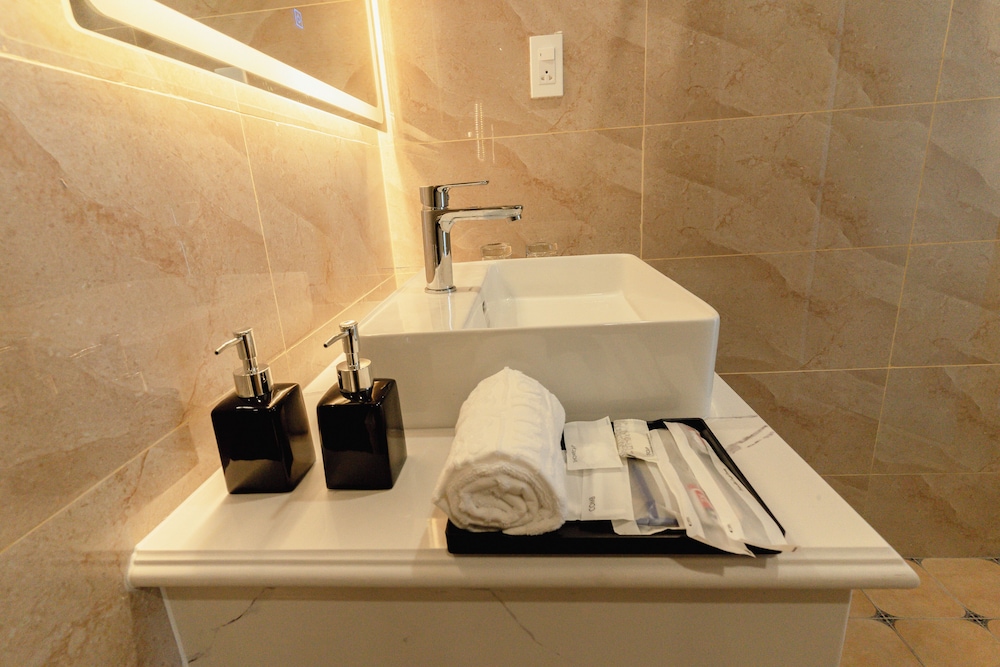 royal boutique hotel phu quoc island