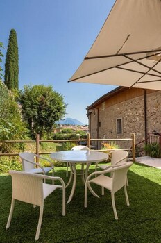 barchi resort apartments suites villa castello loft villa castello