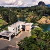 Arvum Hotel Boutique,Guatape>>El Penol,4.5 star