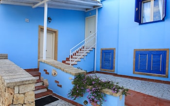 borgo marino aparthotel