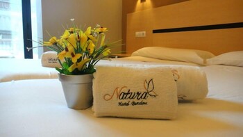 hostal natura barcelona adults only