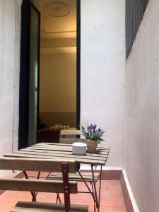 hostal natura barcelona adults only