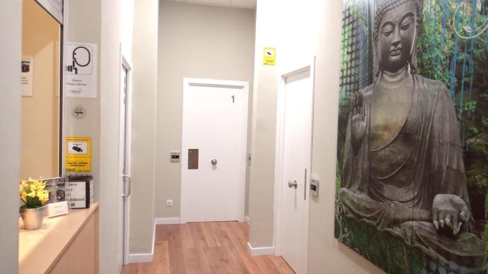 hostal natura barcelona adults only