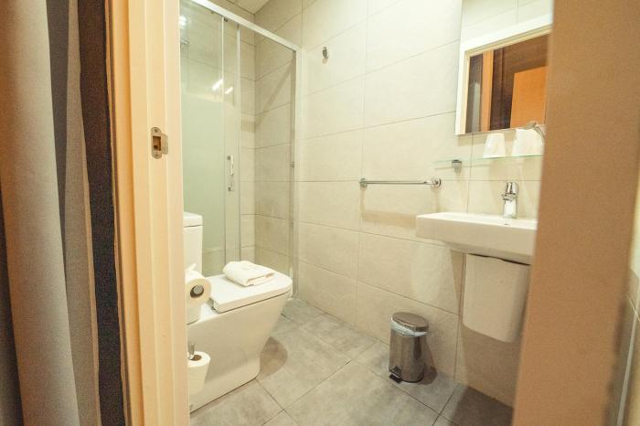 hostal natura barcelona adults only