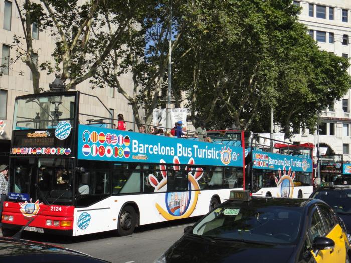 hostal natura barcelona adults only