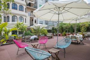 mihlton barcelona only adults