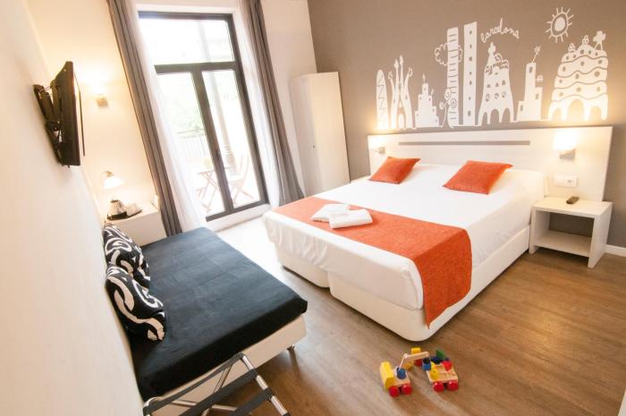 hostal live barcelona