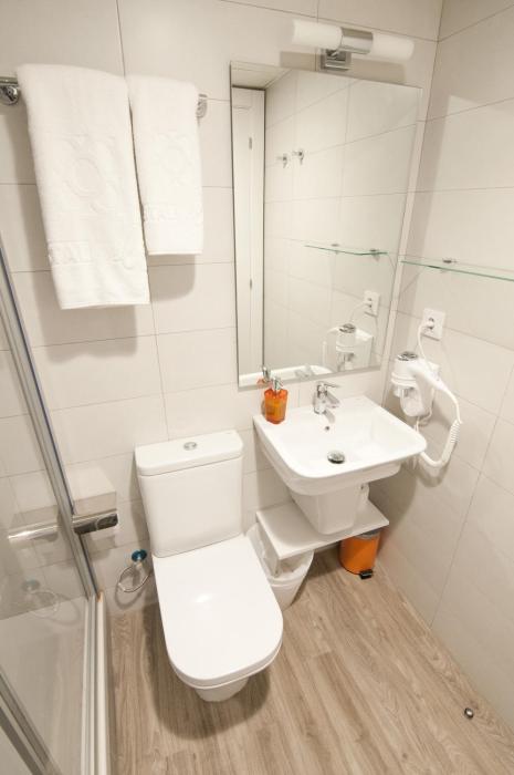 hostal live barcelona