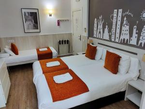 hostal live barcelona