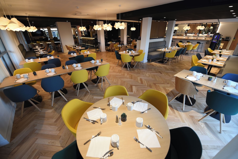 holiday inn dijon sud longvic an ihg hotel