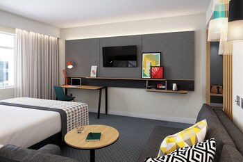 holiday inn dijon sud longvic an ihg hotel