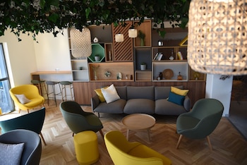 holiday inn dijon sud longvic an ihg hotel