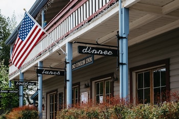 volcano union inn and pub