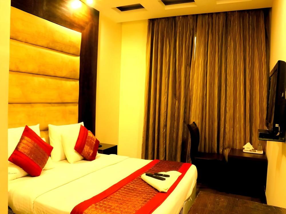 hotel benz international