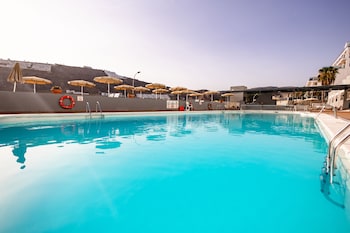 hotel servatur castillo del sol