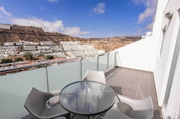 hotel servatur castillo del sol