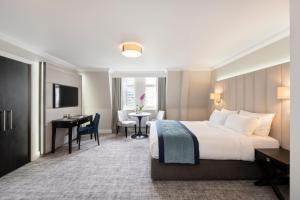 tower residences by blue orchid