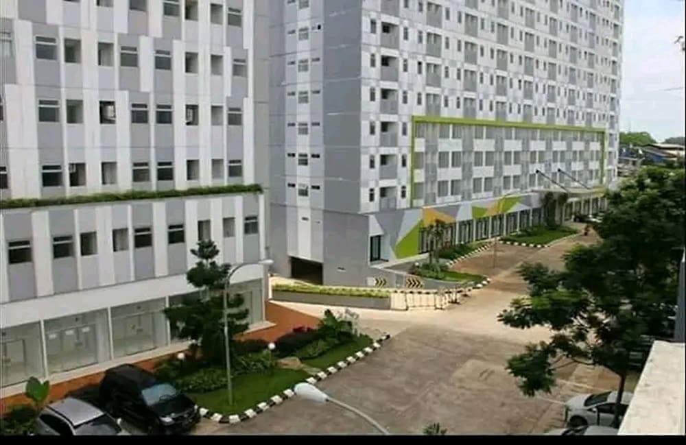 room rendi gunung putri square