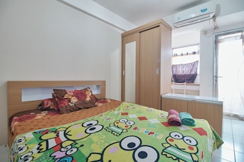 room rendi gunung putri square