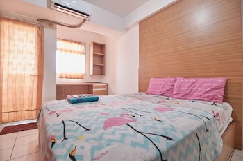 room rendi gunung putri square